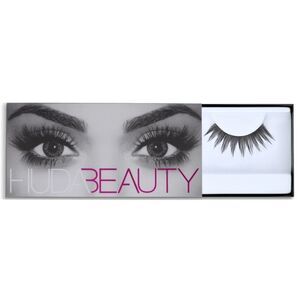 Huda Lashes in Candy No 5 False Strip Lashes